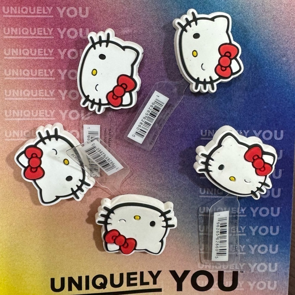 CROCS X Hello Kitty jibbitz 5 pack set